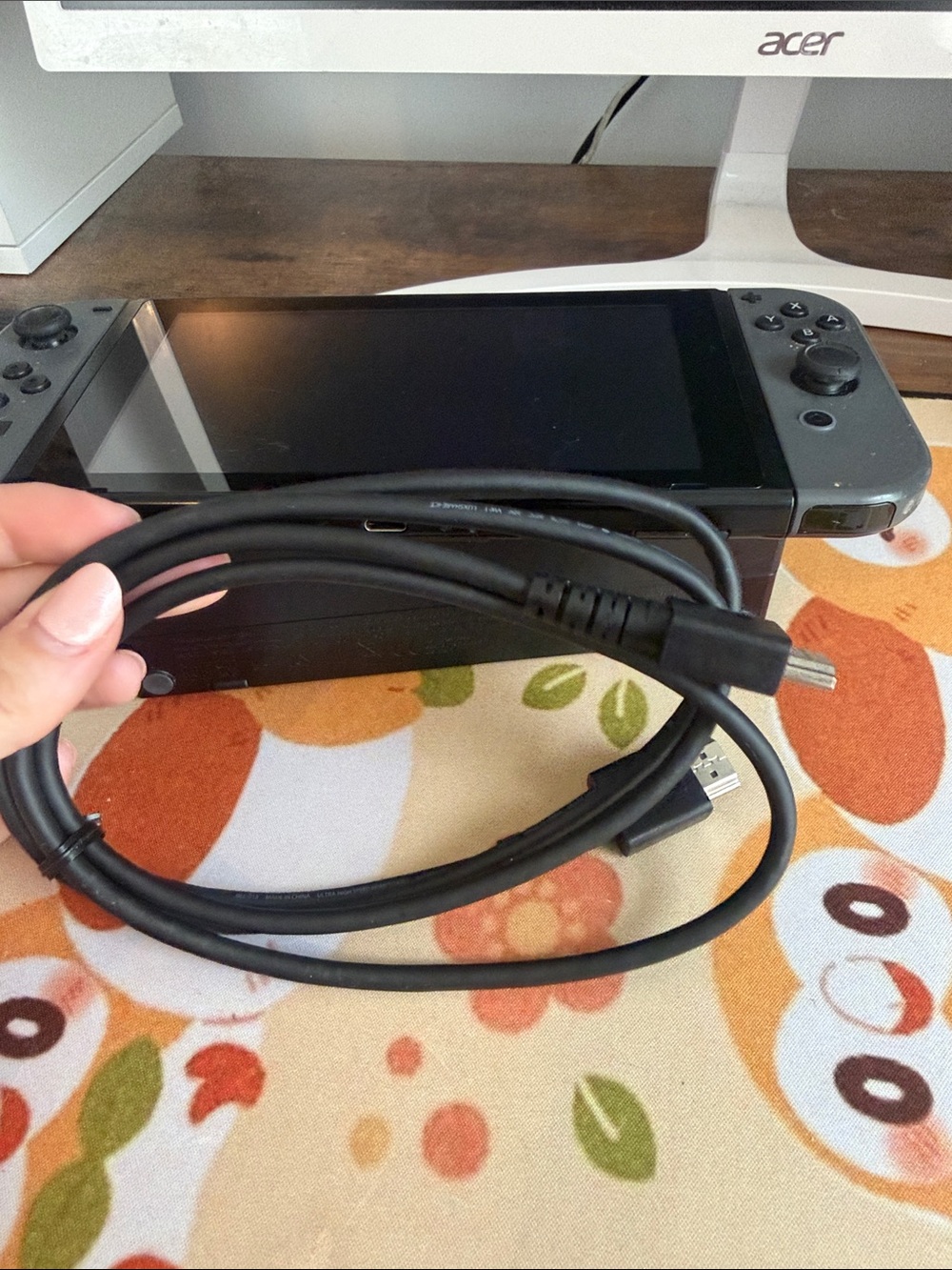 Nintendo Switch - Picture 6 of 6